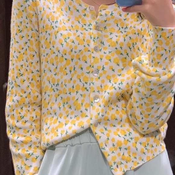 Zara cardigan - Picture 2 of 3